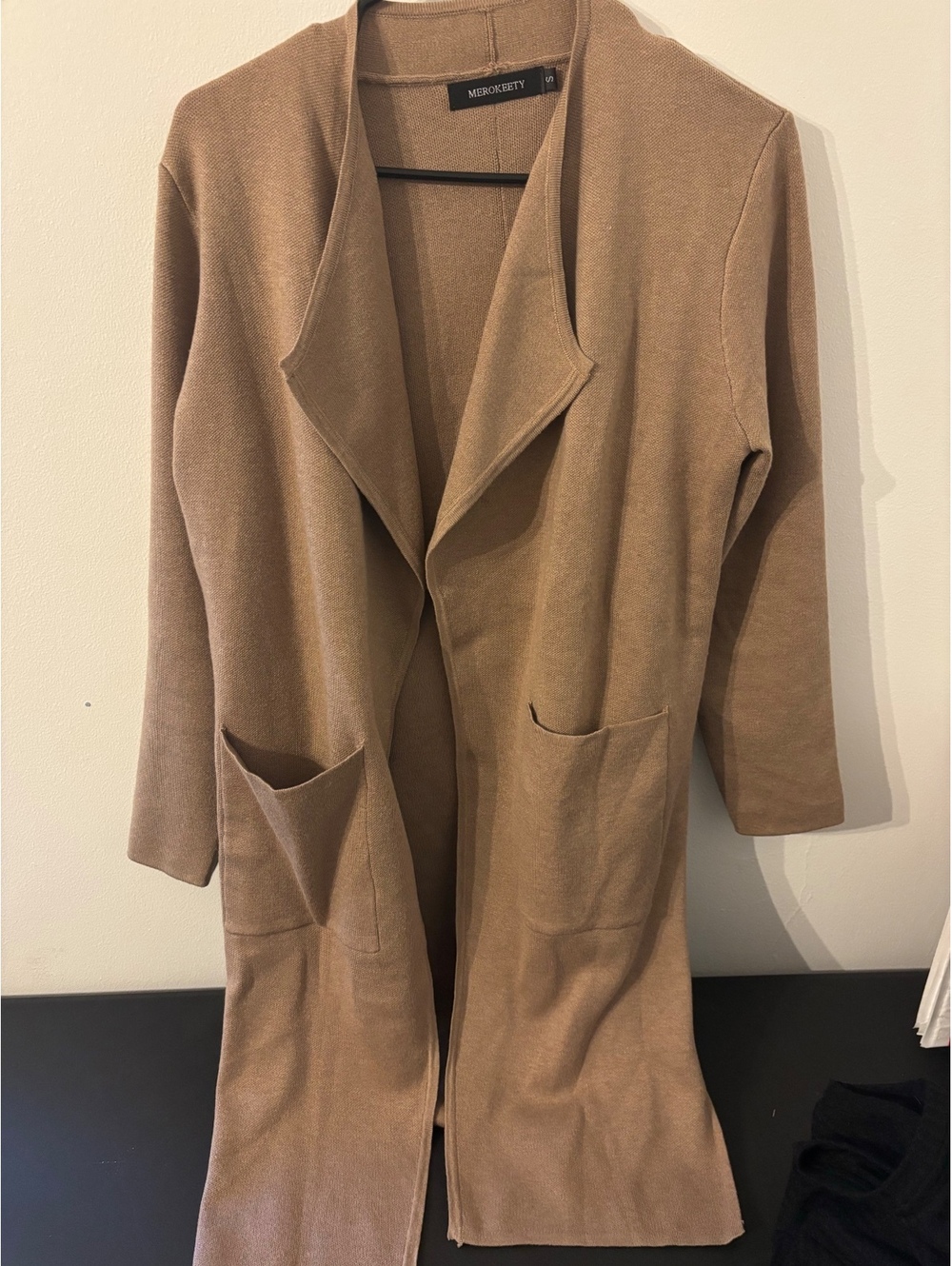 Merokeety Cardigan  - M8